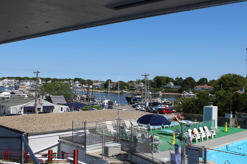 Hyannis Holiday Motel 外观 照片