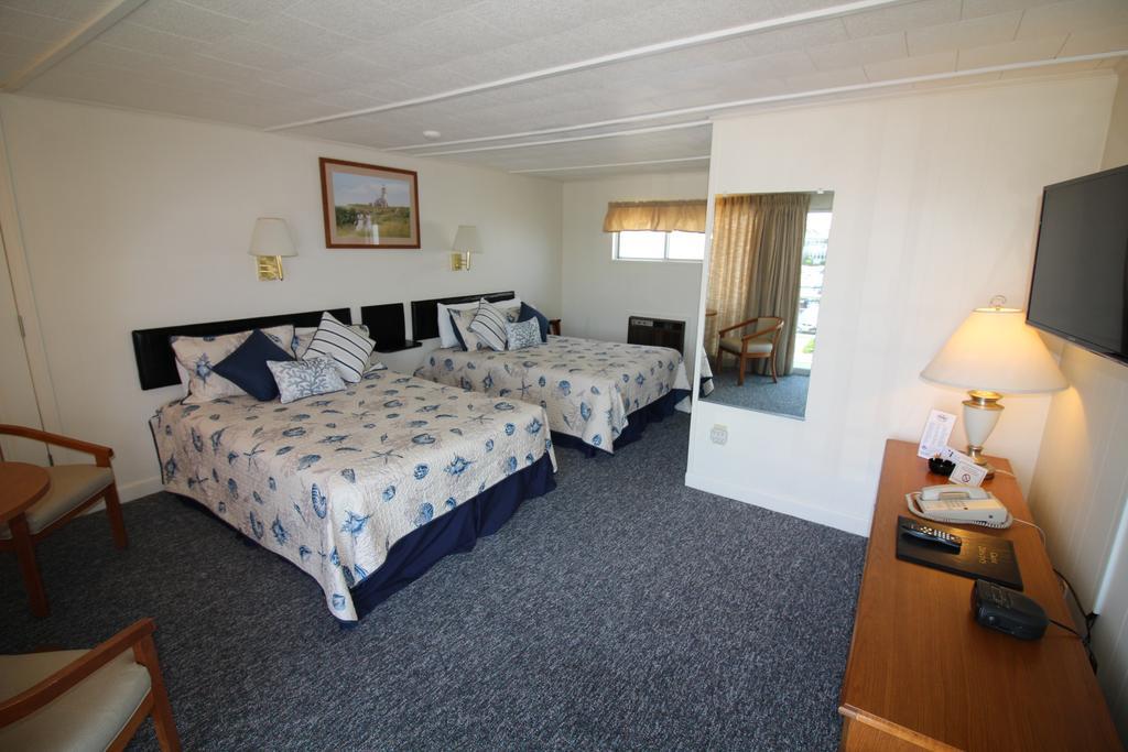 Hyannis Holiday Motel 外观 照片