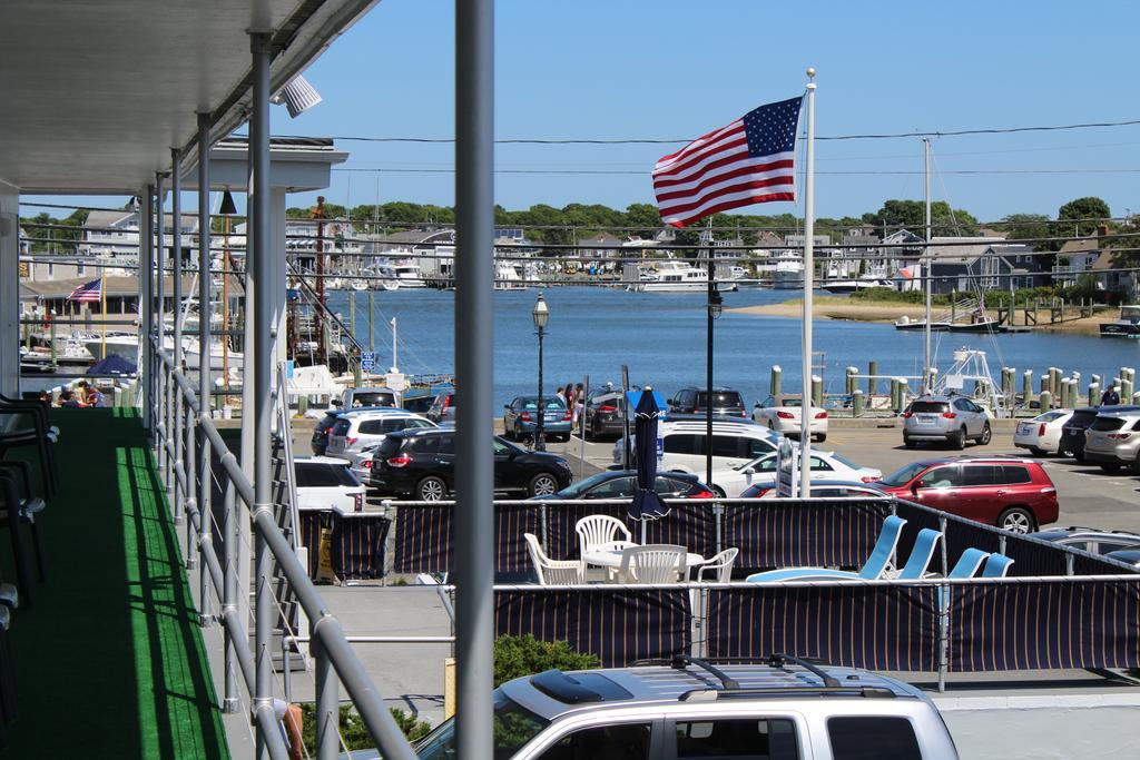 Hyannis Holiday Motel 外观 照片