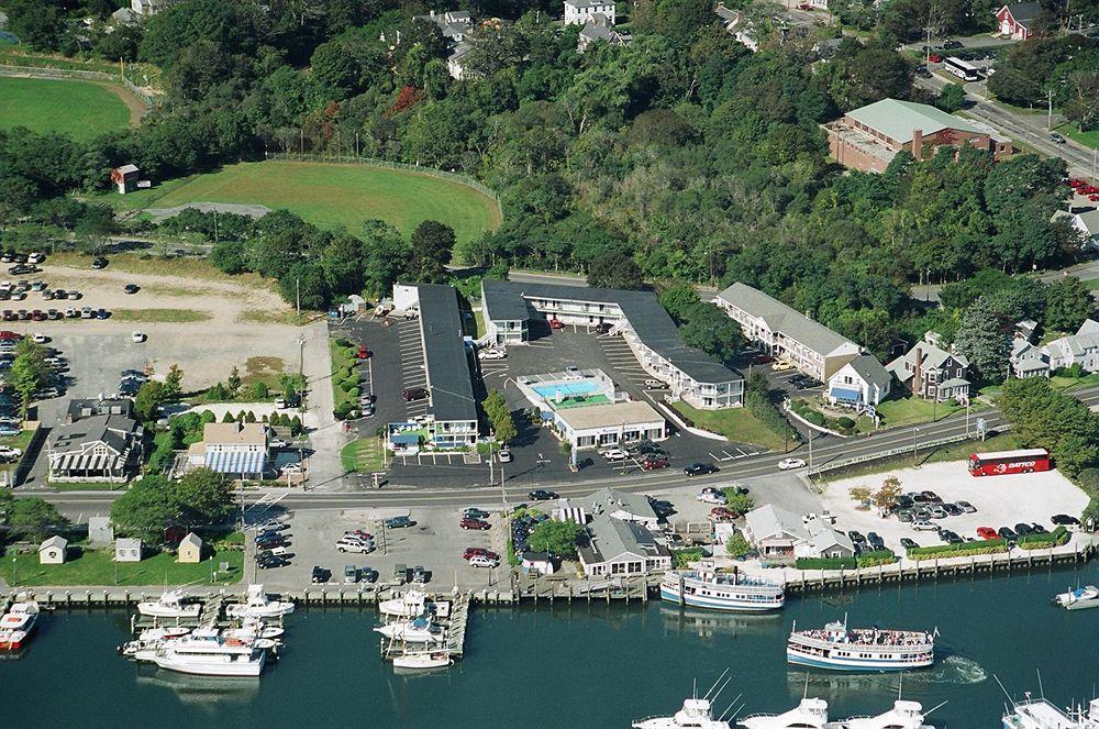 Hyannis Holiday Motel 外观 照片