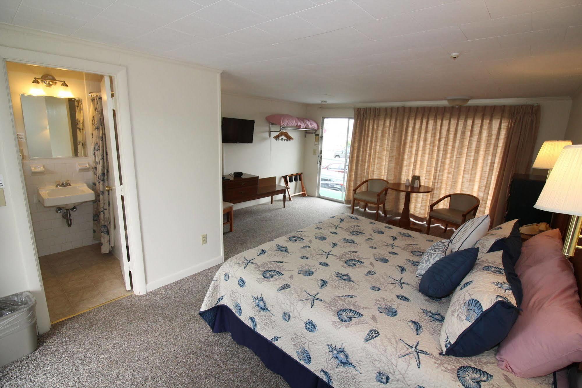 Hyannis Holiday Motel 外观 照片
