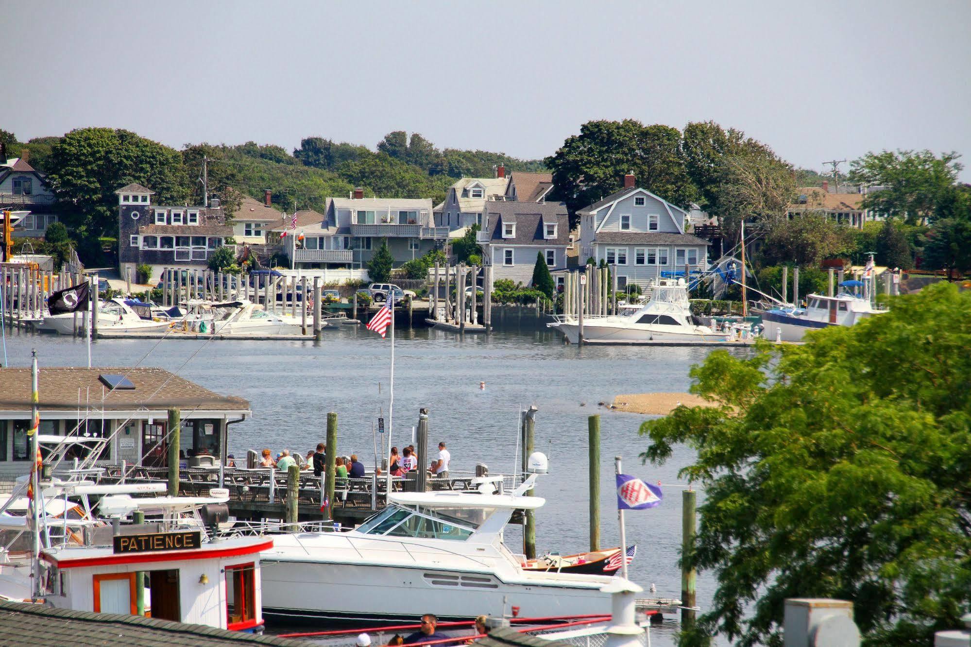 Hyannis Holiday Motel 外观 照片