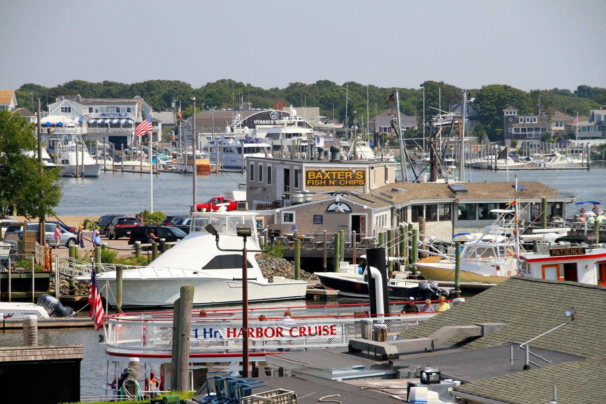 Hyannis Holiday Motel 外观 照片